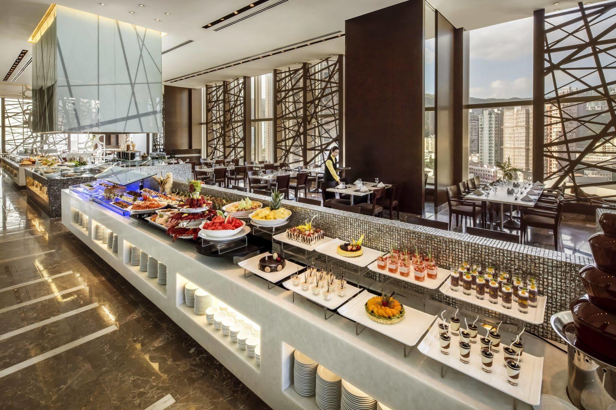 הונג קונג Nina Hotel Tsuen Wan West מראה חיצוני תמונה The buffet at the hotel