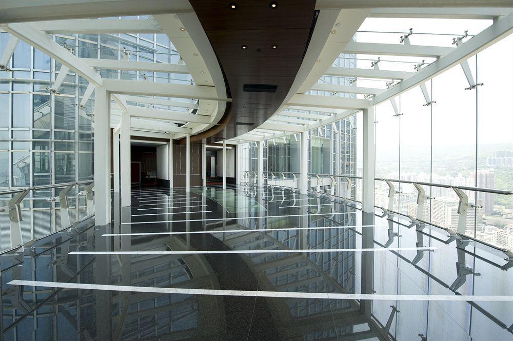 הונג קונג Nina Hotel Tsuen Wan West מראה חיצוני תמונה The Skywalk
